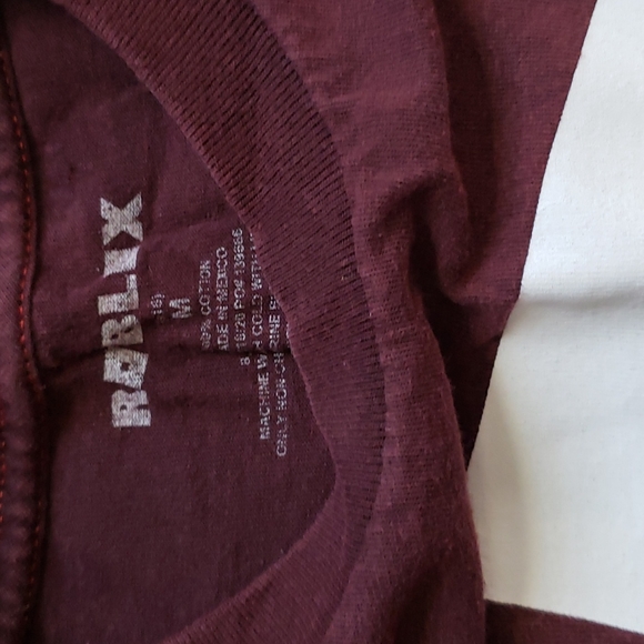 Lot of 3 boy's shirts, size 10/12 - Picture 2 of 4